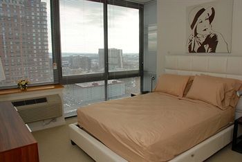 Luxy Suites Columbus Джерси-Сити Экстерьер фото